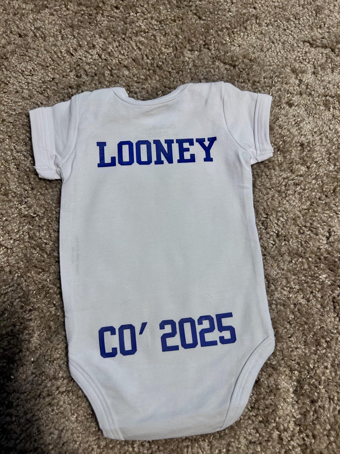 Custom Baby Announcement Onesie: Personalized Bodysuit